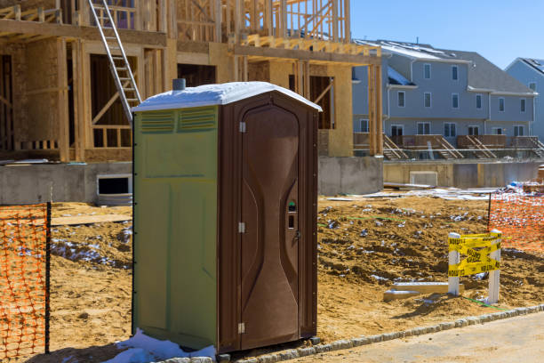 Best Portable restroom trailer rental  in North Liberty, IA