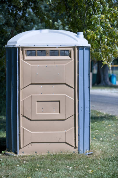 Best Affordable portable toilet rental  in North Liberty, IA